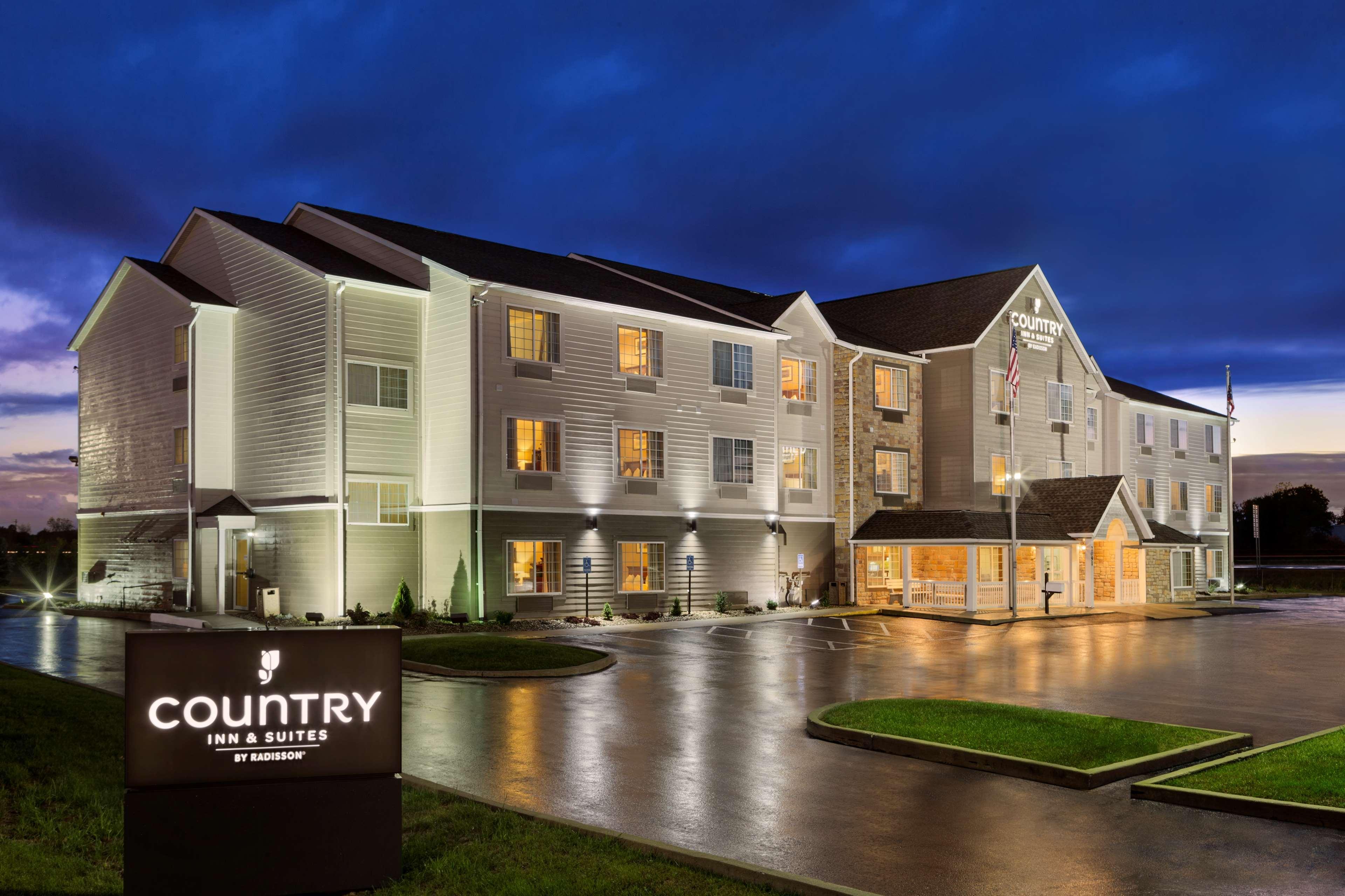 Country Inn & Suites By Radisson, Marion, Oh Exterior foto